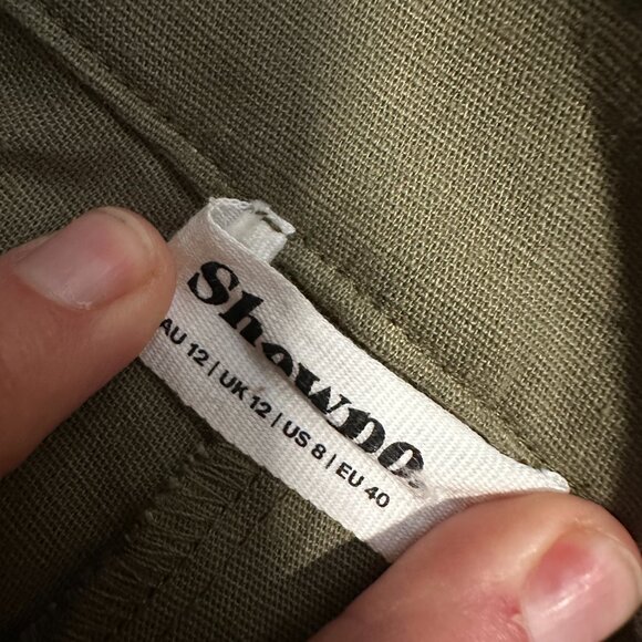 NWOT Showpo Kaori Belted Paper Bag Waist Utility Pants in Khaki Green - Size 8 - Picture 7 of 8